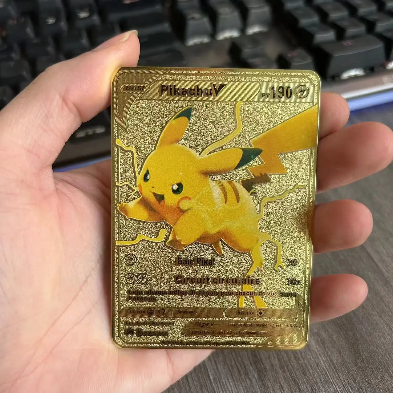 L’Éclat Pokémon : Cartes Or Ultra Collector
